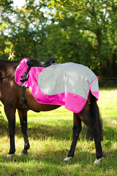 Pink Hi Viz Reflected Waterproof Exercise Sheet Rug
