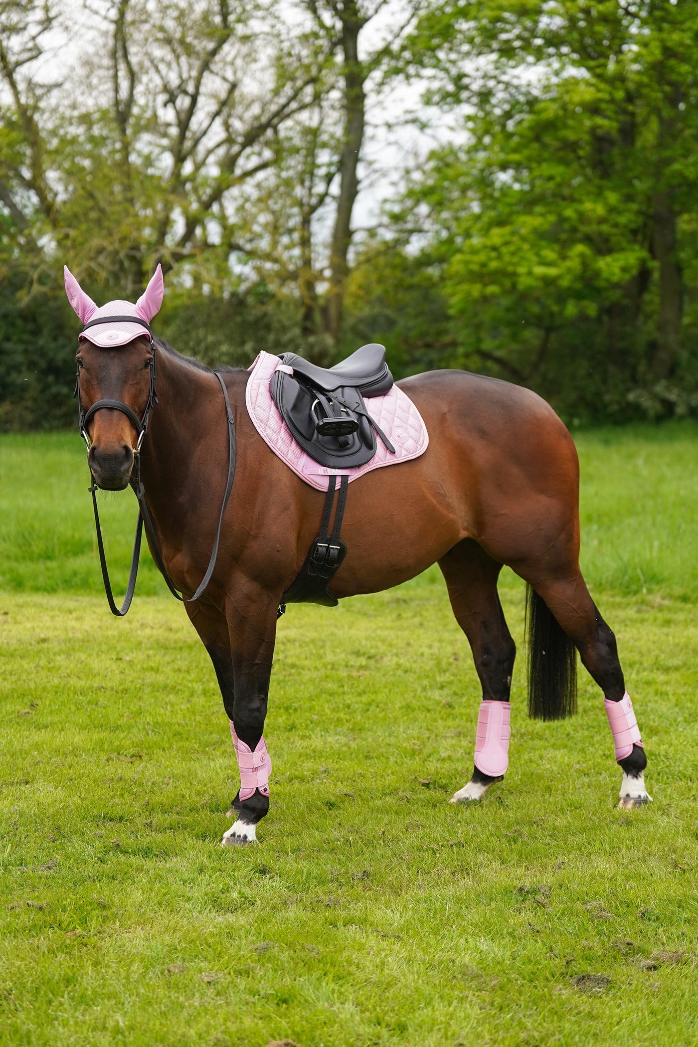 Baby Pink Airflow Brushing Boots